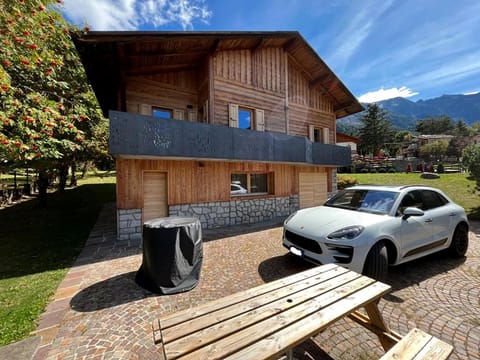 Property building, Parking