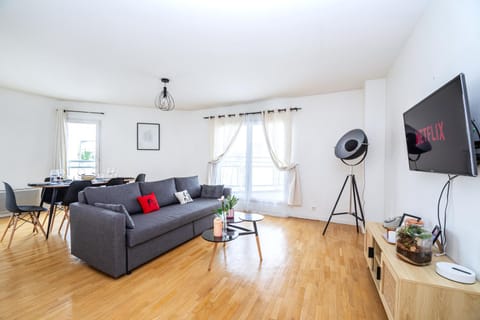 Communal lounge/ TV room, TV and multimedia