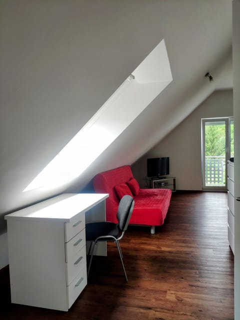 Gemütliches Gästezimmer mit Bad in Freiburg Vacation rental in Freiburg