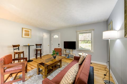 Lovely Forsyth Home about 2 Mi to Tift College! House in Forsyth