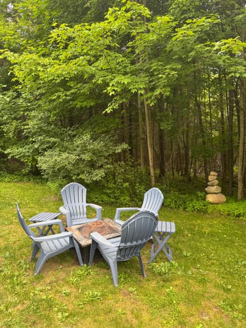 The Lazy Bear Cabin Cabin in Long Lake