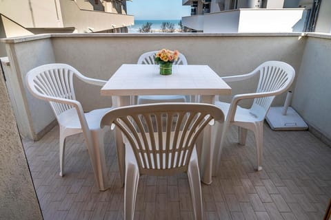 SE034 - Senigallia, graziosa mansarda con vista mare Apartment in Senigallia