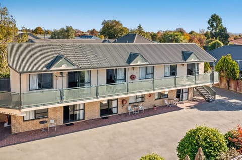 Property building, Bird's eye view