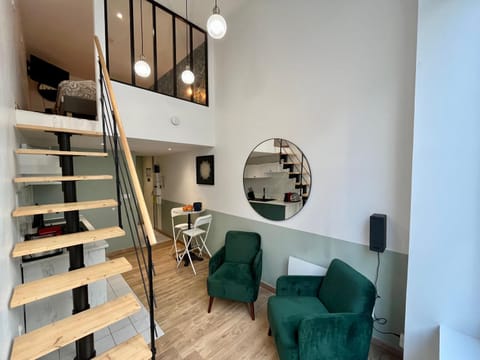 Suite Titouan - Appartement 2 personnes - Check in h24 & Wifi Apartment in Villeurbanne