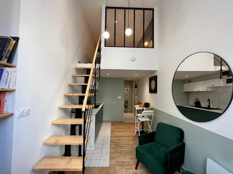 Suite Titouan - Appartement 2 personnes - Check in h24 & Wifi Apartment in Villeurbanne