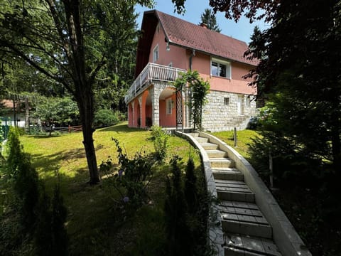Property building, Spring, Garden