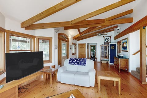 Horizon's End House in Lopez Island