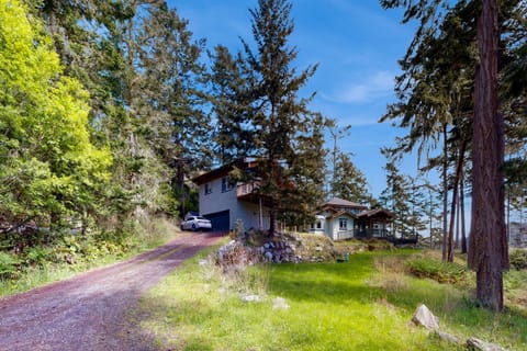 Horizon's End House in Lopez Island