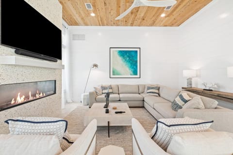 Bullish On Beaches House in Inlet Beach