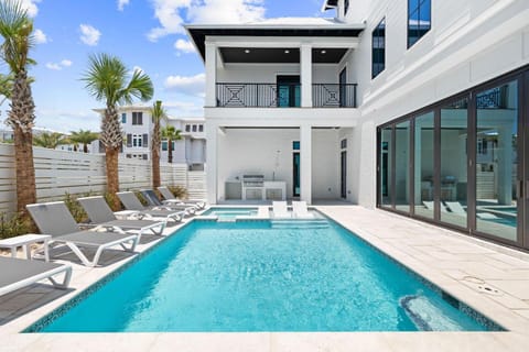 Bullish On Beaches House in Inlet Beach