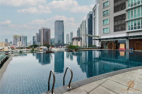 Pool view, Swimming pool