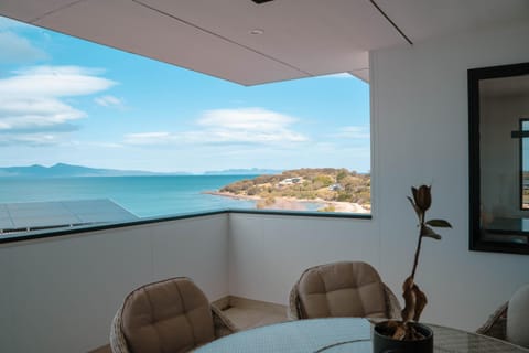 View (from property/room), View (from property/room), Seating area, Dining area, Mountain view, Mountain view, Sea view, Sea view