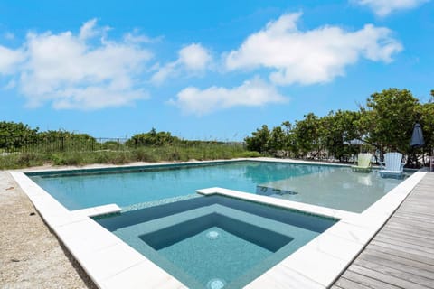 Beachfront Bungalow House in Holmes Beach