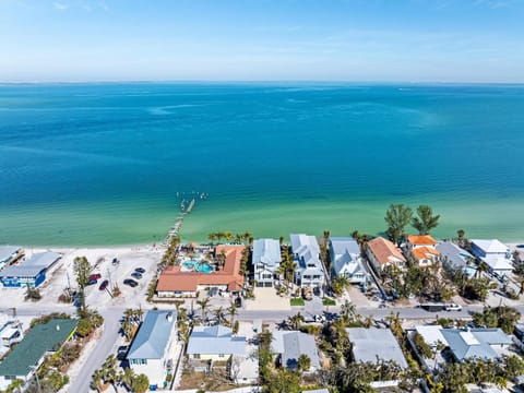 Bay View Beauty House in Anna Maria Island