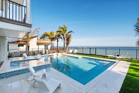 Bay View Beauty House in Anna Maria Island