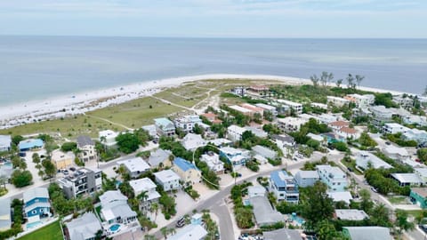 Beach Escape House in Anna Maria Island