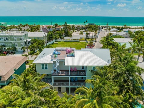 yyTropical Hideaway House in Bradenton Beach