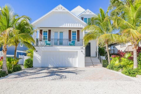 Under the Sea House in Holmes Beach