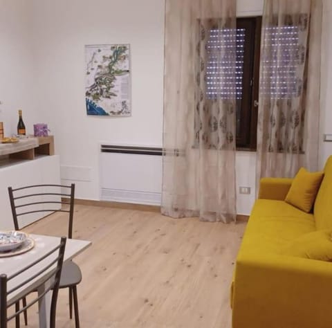 Rosa's House - Casa vacanza vicina al mare Apartment in Vico Equense