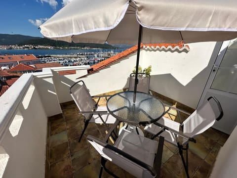 Patio, Day, Natural landscape, Bird's eye view, View (from property/room), Balcony/Terrace, Seating area, Mountain view, Mountain view, Sea view, Street view