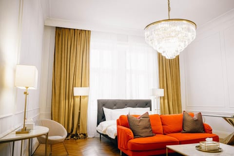 Bed, Living room, Photo of the whole room, Seating area, Bedroom