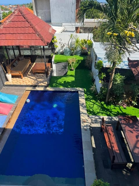 Garden view, Pool view, Swimming pool, sunbed