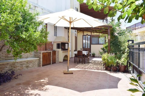 Inner courtyard view