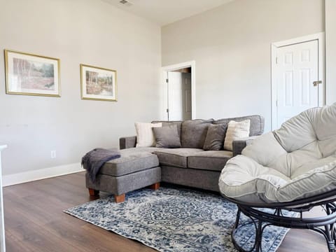 The Washington Apartments Apartment in Evansville