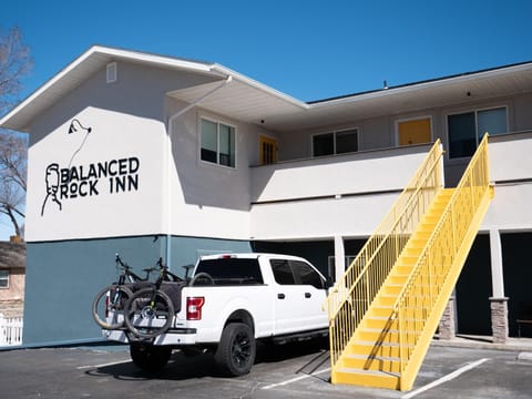 Balanced Rock Inn Inn in Fruita