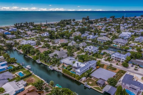 Banyan Manor House in Holmes Beach