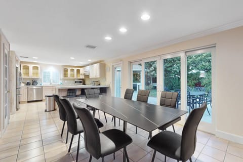 Sailfish Sanctuary House in Lauderdale-by-the-Sea