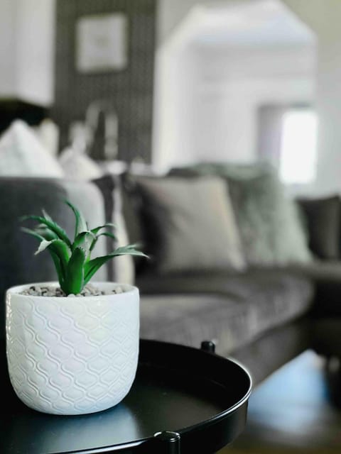 Suite Home Indiana Apartments Apartment in Evansville