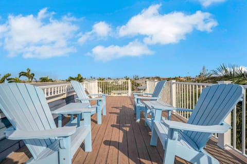 Just Beachy House in Holmes Beach