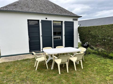 480 - Maison de pêcheur à 50m de la Plage de Caroual Villa in Brittany