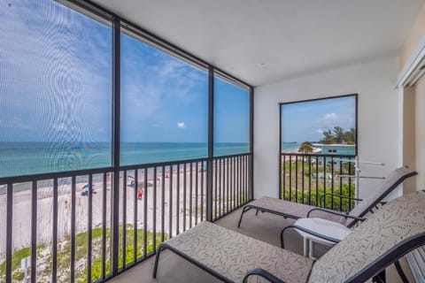 Sunset Terrace 209 House in Bradenton Beach