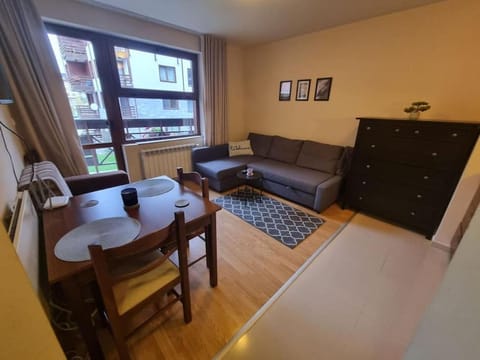 Domo 12 Belmont, Bansko Apartment in Bansko