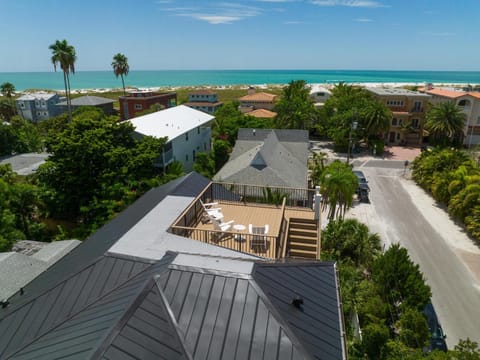 Under the Sun House in Anna Maria Island