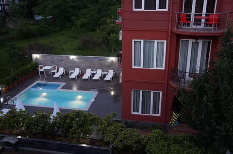 Facade/entrance, Pool view