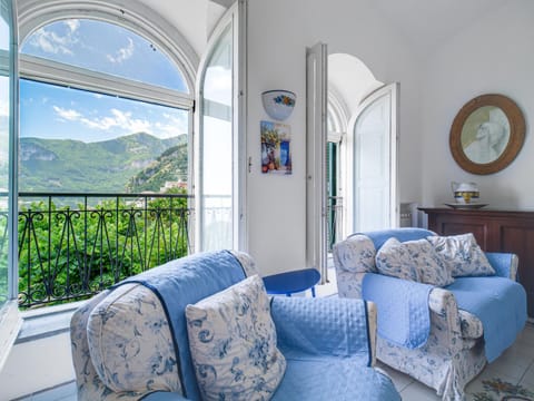 Natural landscape, Living room, Mountain view