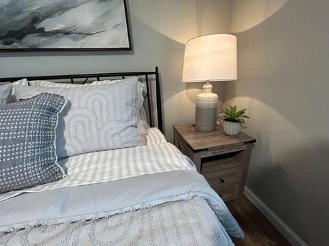 Relaxing Cabin Near Raysville Cabin in Clarks Hill Lake