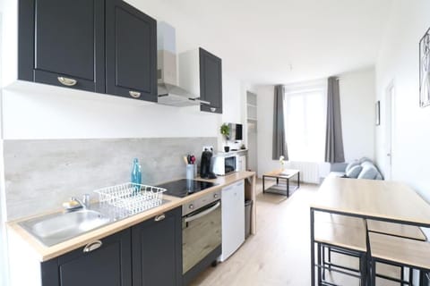 Le Logis de la Gare - 4 min à pied de la gare Apartment in Bourgogne-Franche-Comté