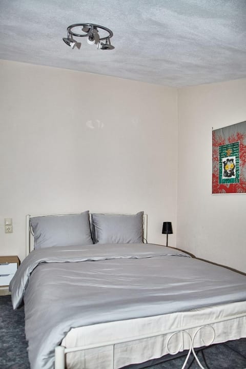 IN THE SHADOW OF THE ROCKS Apartment in Kalabaka