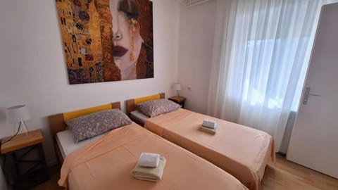 Sunny Stretto apartments Apartment in Tisno