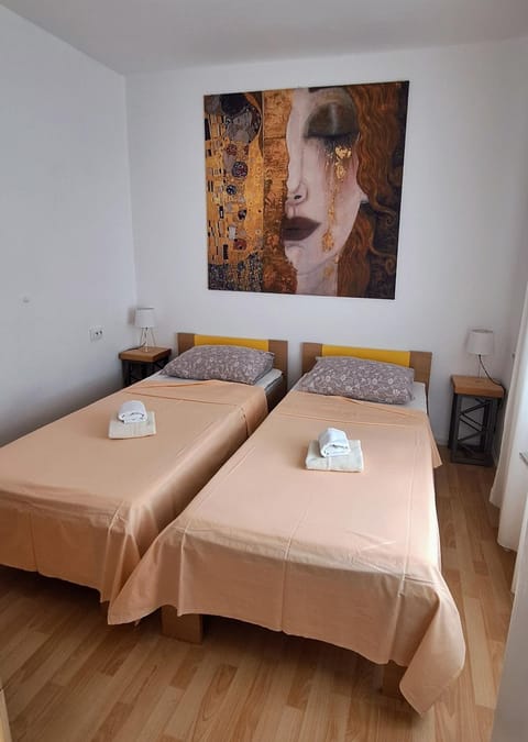 Sunny Stretto apartments Apartment in Tisno