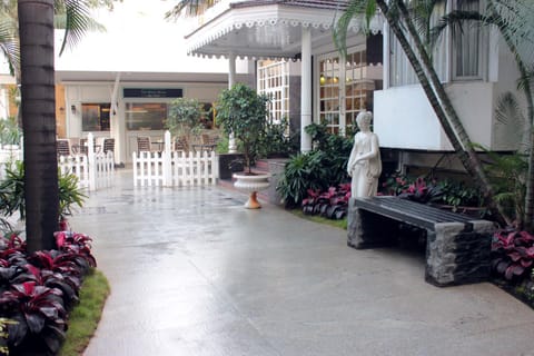 Patio, Day, Other