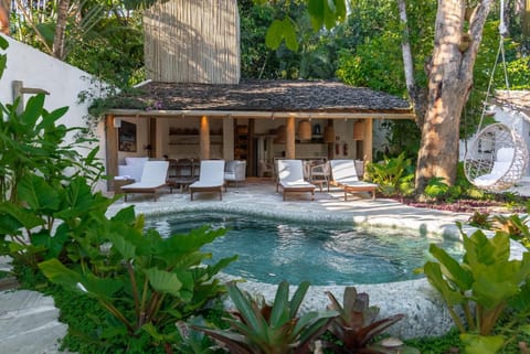 Day, Garden view, Pool view, Swimming pool, sunbed
