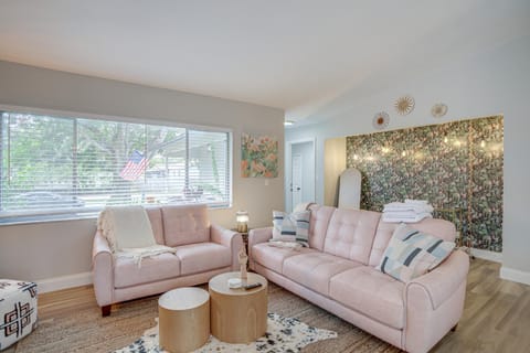 Fully Remodeled St Petersburg Home with Private Pool House in Pinellas Park