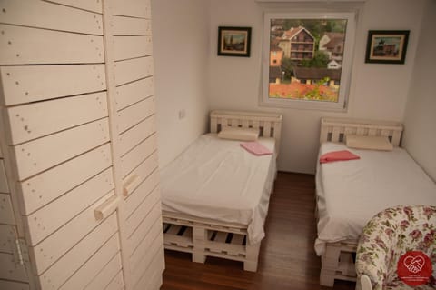 Guesthouse Edelnice Bed and Breakfast in Serbia