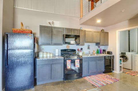 Southwest Colorado Getaway Near Skiing and Hiking! Apartment in Del Norte