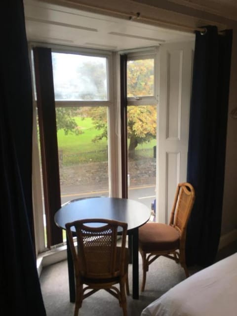 Budget room 10min Walk to Swansea Centre 1 Vacation rental in Swansea